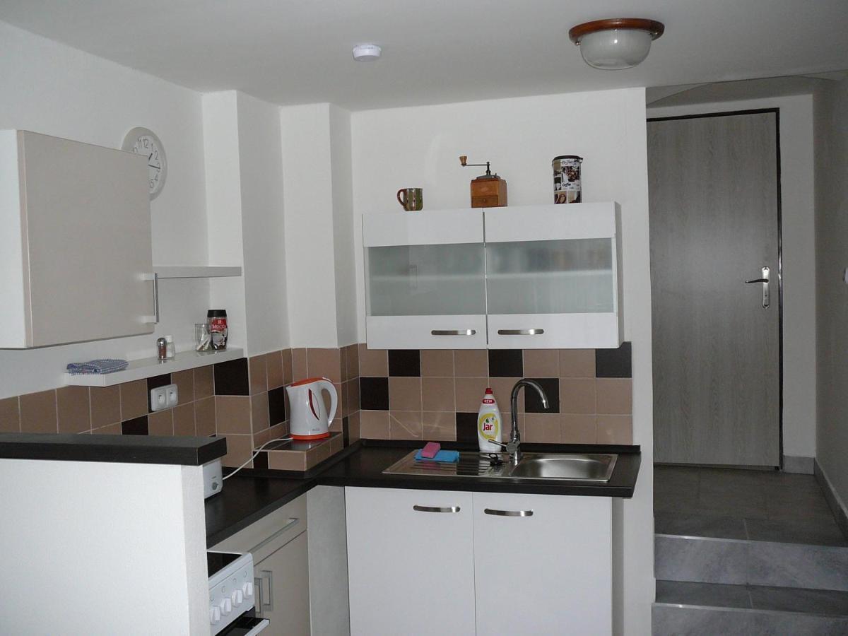 Apartman Modry Dum Vranov nad Dyji Exterior photo