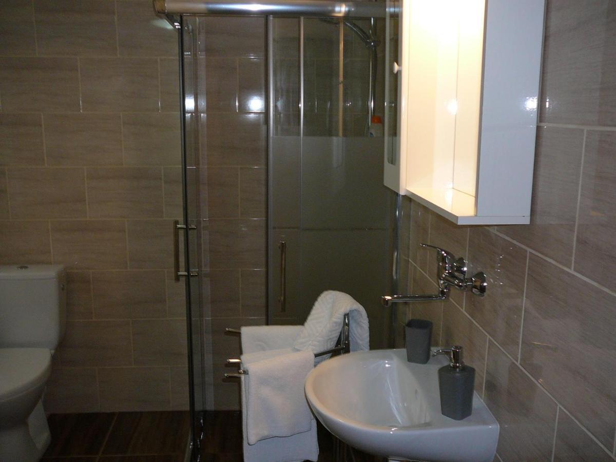 Apartman Modry Dum Vranov nad Dyji Exterior photo